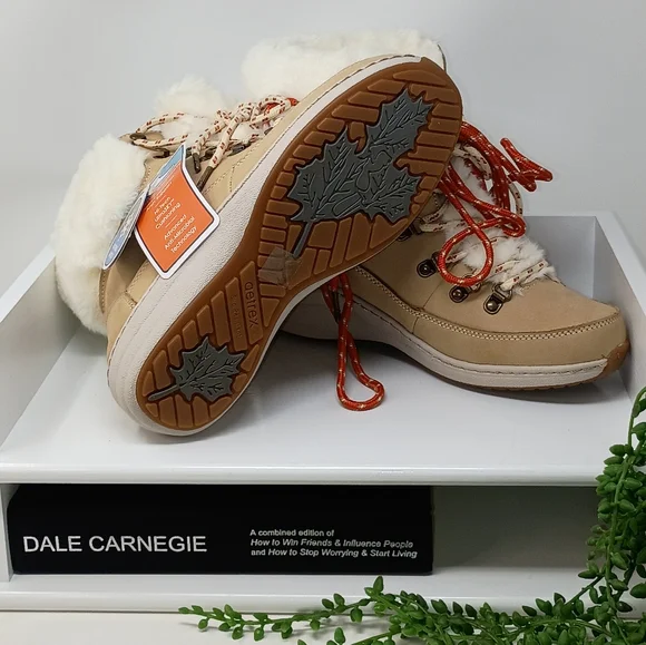 Aetrex Tan and Red Ankle Booties with Stylish Design - Picture 4 of 16